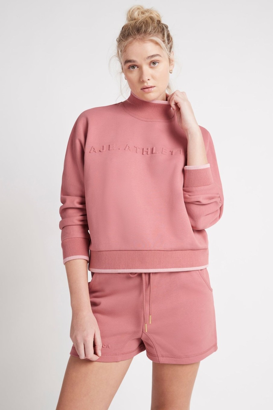 Outerwear Aje ATHLETICA | Embossed Signature Logo Funnel Neck Jumper 412 Rose Pink/Rose Quartz