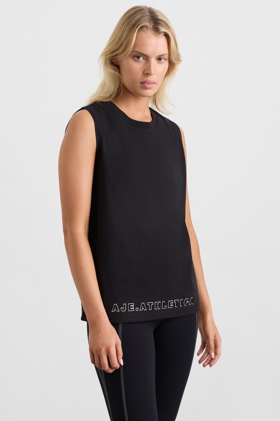 Tops Aje ATHLETICA | Long Line Tank 155 Black