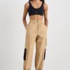 Bottoms Aje ATHLETICA | Parachute Pants 511 Natural Tan / Black