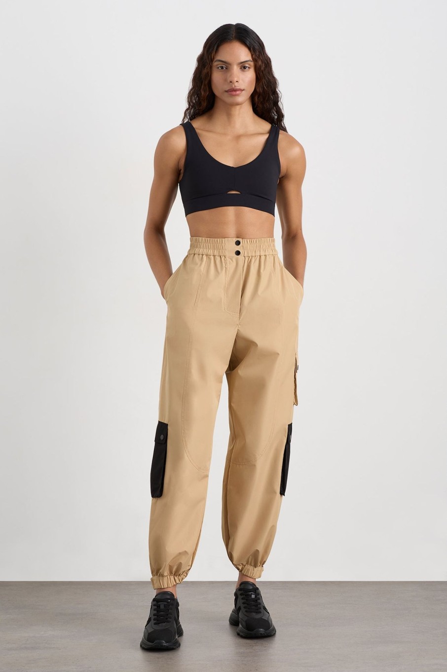 Bottoms Aje ATHLETICA | Parachute Pants 511 Natural Tan / Black