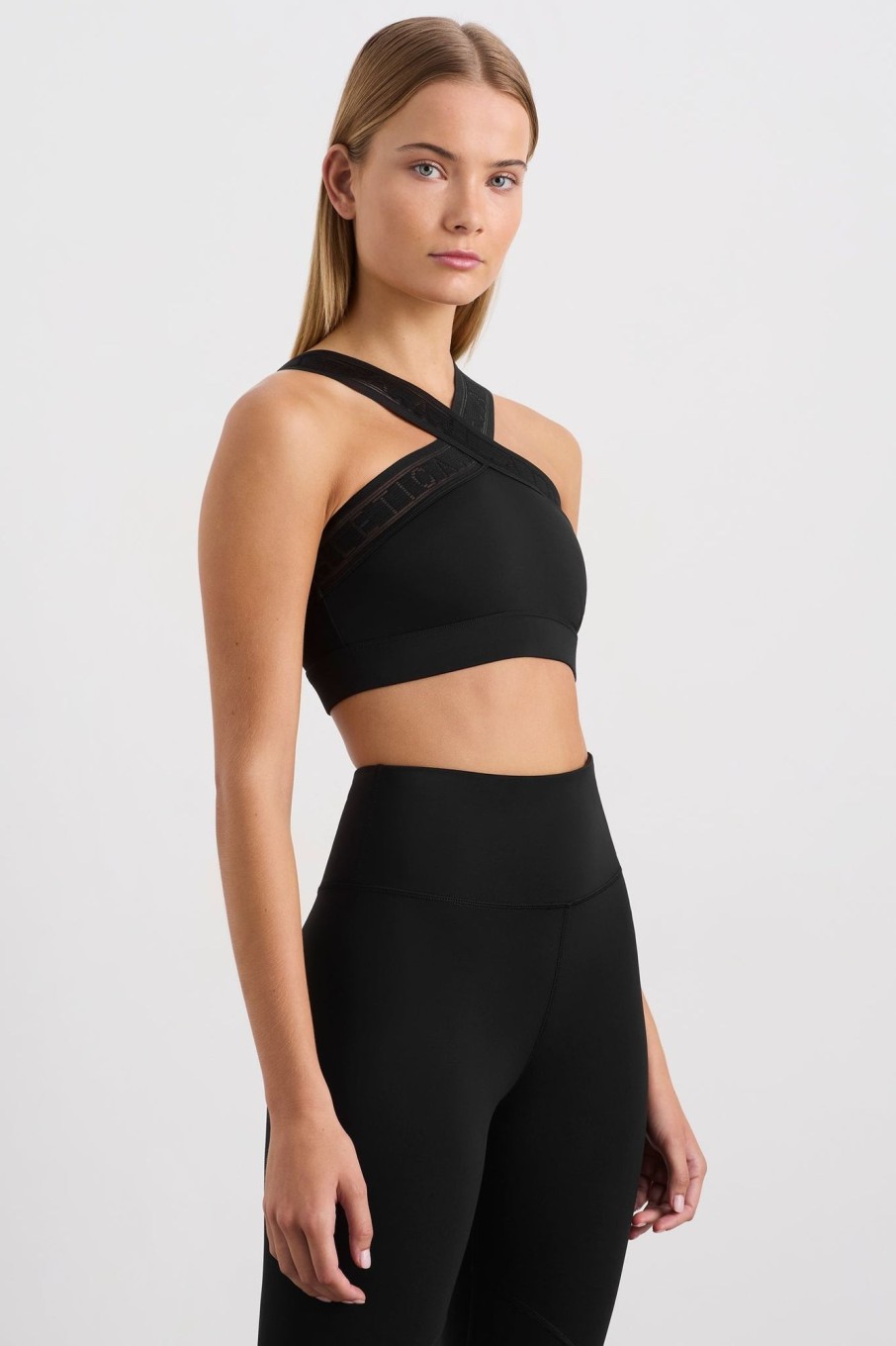 Tops Aje ATHLETICA | Cross Neck Sports Crop 384 Black