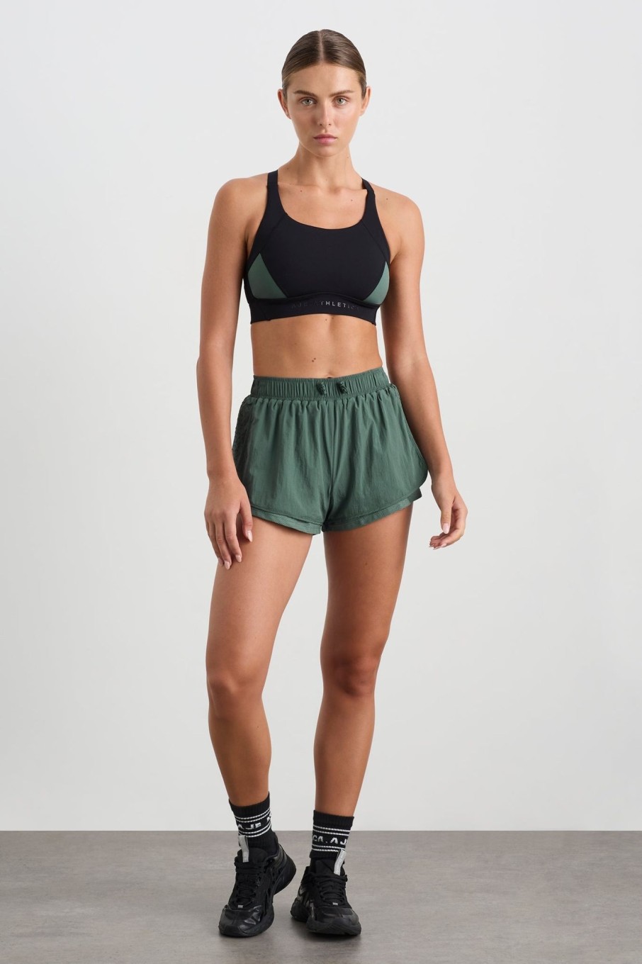 Bottoms Aje ATHLETICA | Perforated Spray Shorts 019 Moss Green