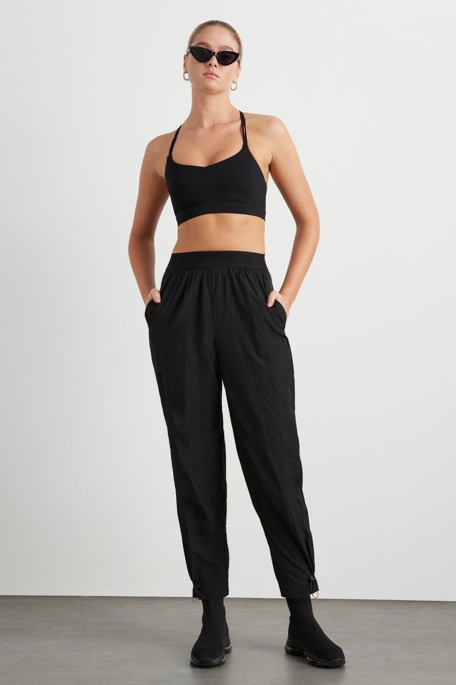 Bottoms Aje ATHLETICA | Logotape Spray Trackpants 511 Black