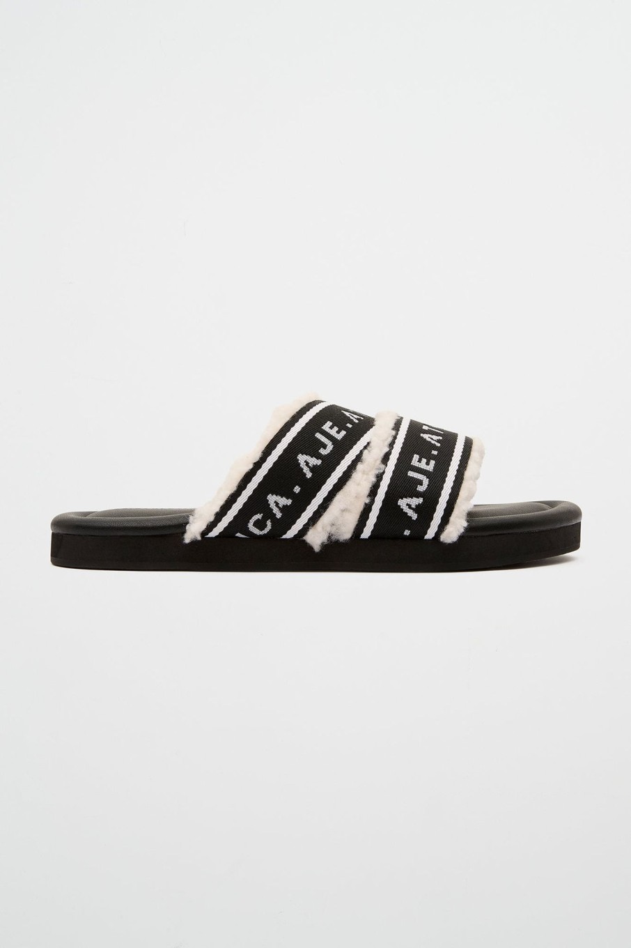 Accessories Aje ATHLETICA | Logotape Shearling Slides 938 Black/White