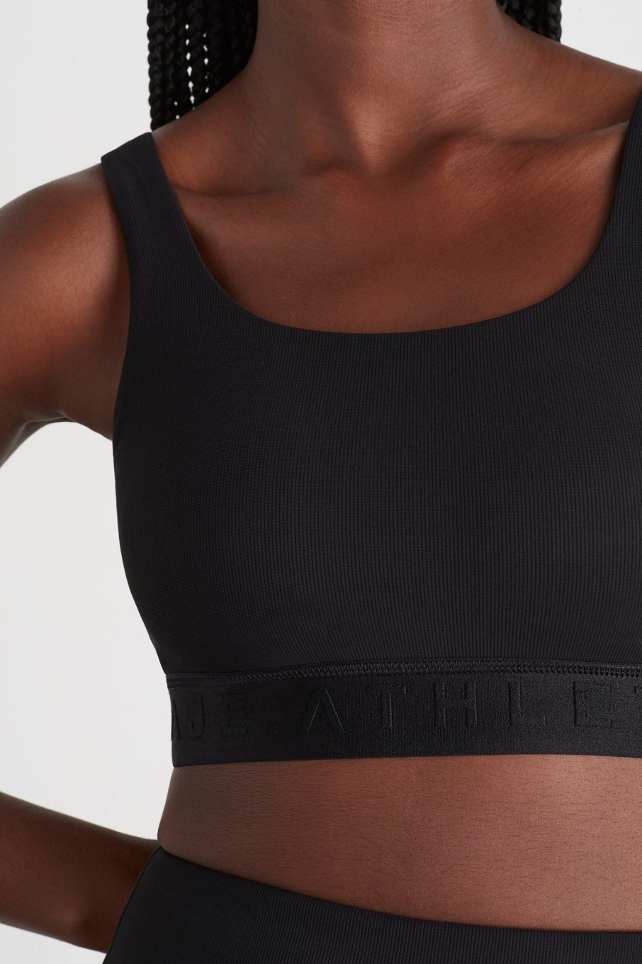 Tops Aje ATHLETICA | Essential Sports Bra 302 Black