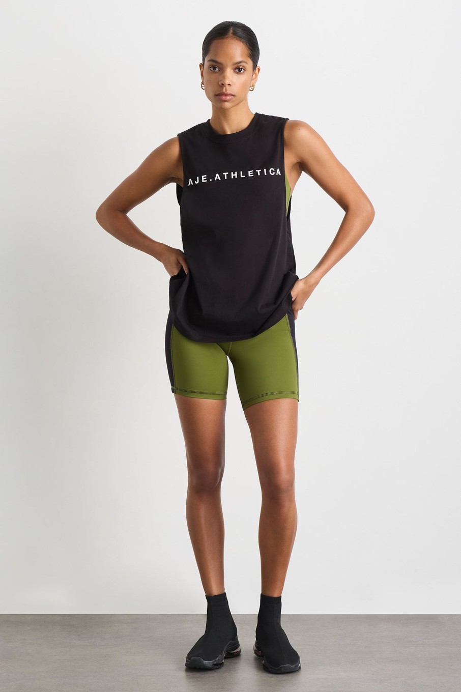 Bottoms Aje ATHLETICA | Mid Length Bike Short 606 Evergreen Black