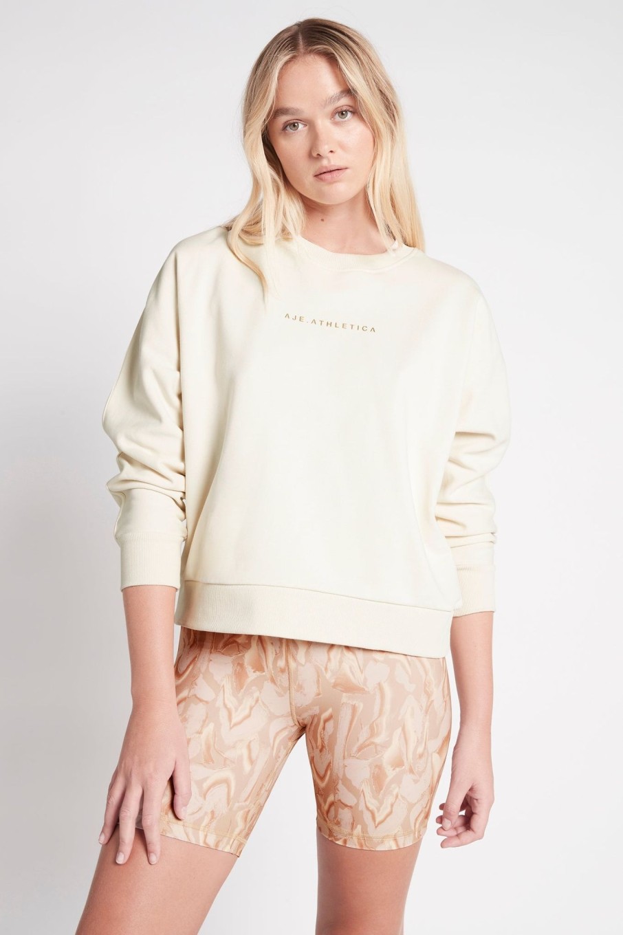 Outerwear Aje ATHLETICA | Metallic Signature Logo Crew Jumper 401 Light Ivory