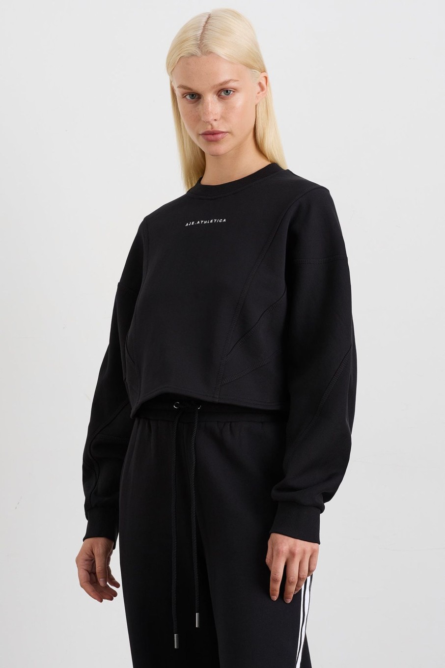 Outerwear Aje ATHLETICA | Batwing Crop Crew Jumper 413 Black